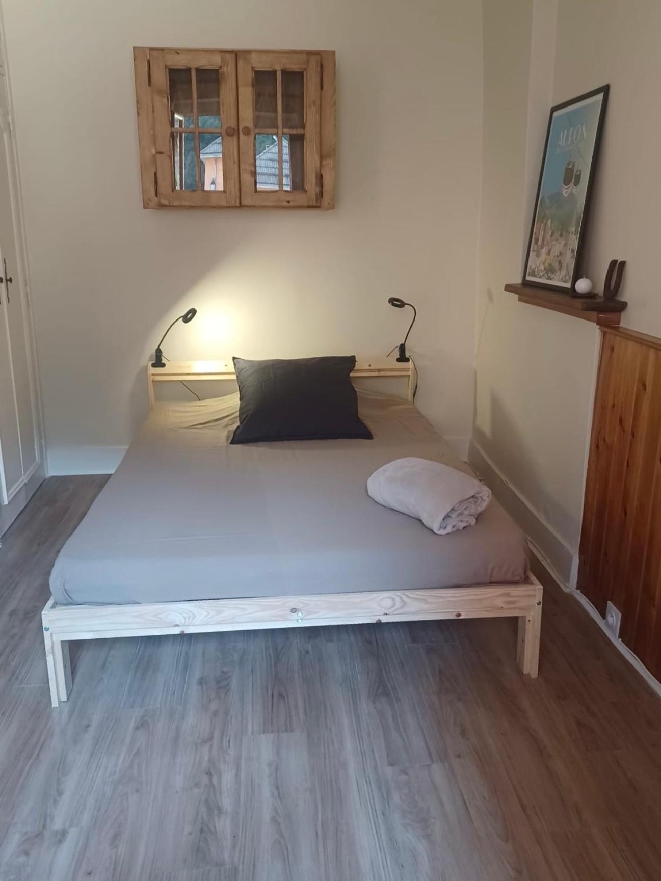 Saint-Étienne-de-Tinée Studio Le Clocher מראה חיצוני תמונה