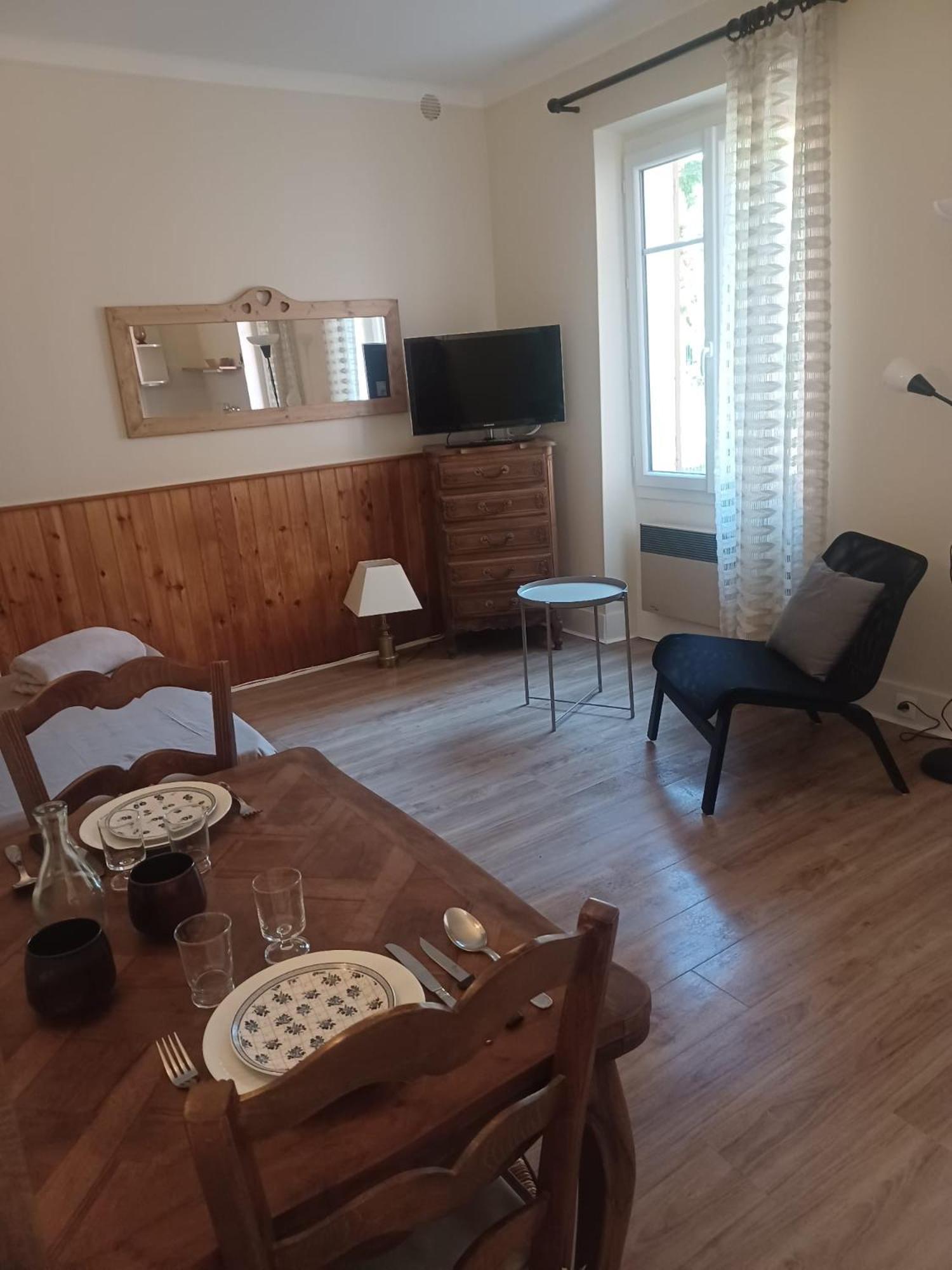 Saint-Étienne-de-Tinée Studio Le Clocher מראה חיצוני תמונה